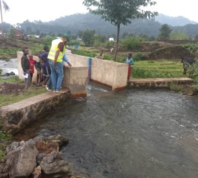 l’approvisionnement en eau potable dans la région volcanique du Rwanda
